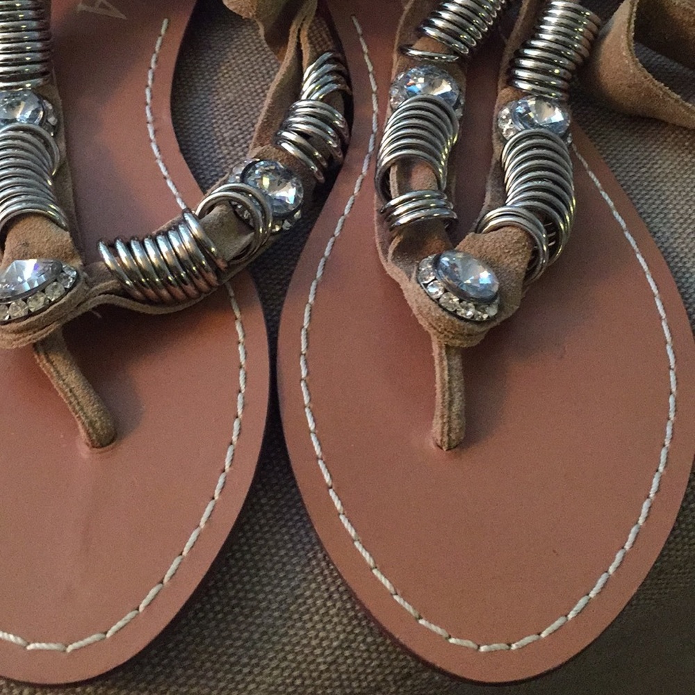 Candela leather & suede lace-up 🏖 🏜 🏝